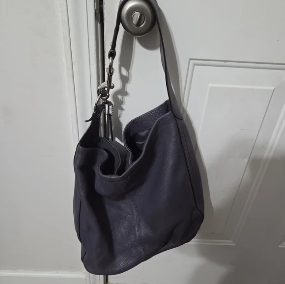 Coach Handbag - Picture 4 of 4